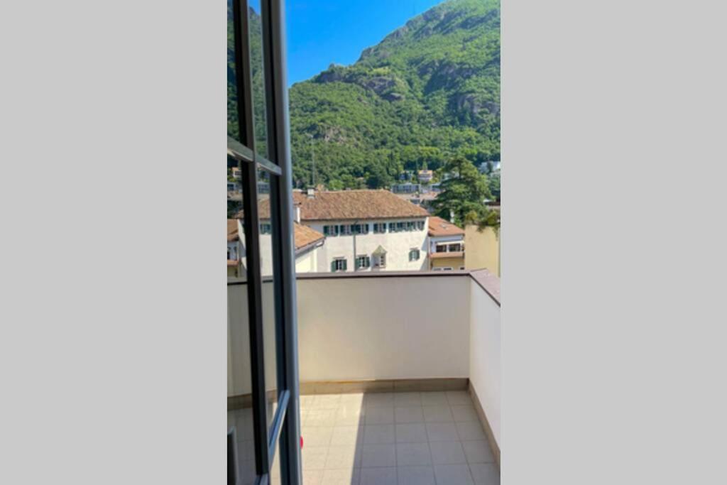 Design Apartment In The Heart Of Μπολζάνο Εξωτερικό φωτογραφία